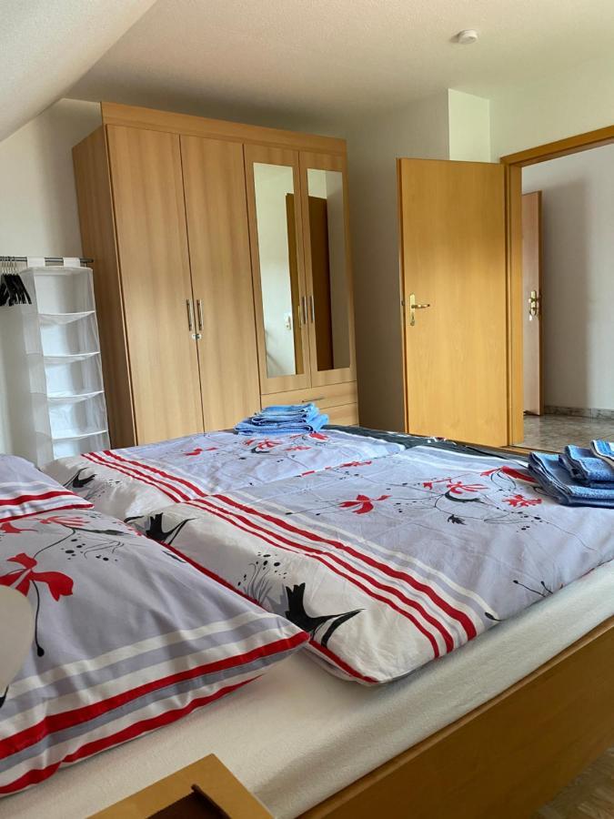 Apartment Mit Blick Auf Herkules Mit Parkplatz Kassel Exterior foto