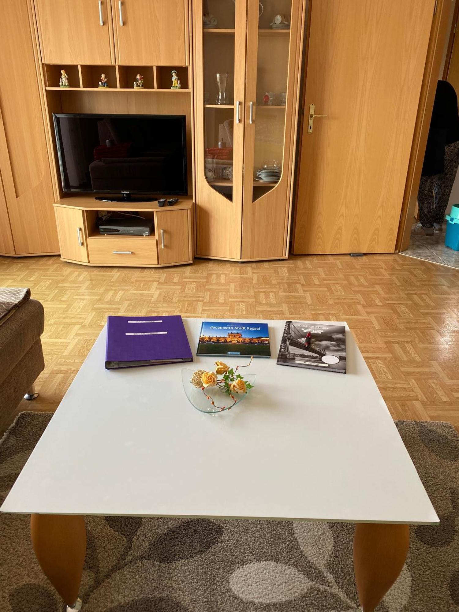 Apartment Mit Blick Auf Herkules Mit Parkplatz Kassel Exterior foto
